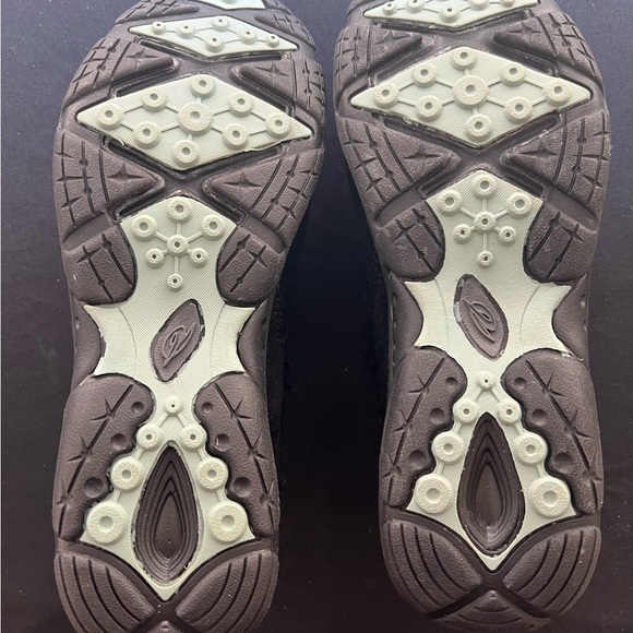 Easy Spirit Explore 24 Black Leather ESELYSSE Clogs With Faux Fur Size 8 1/2 - Picture 5 of 7